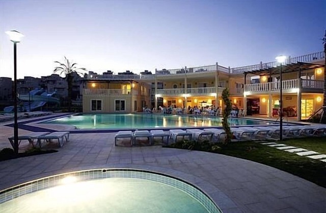 Luxury Villa near Bodrum, 3 Bedrooms, Private Pool, Sleep 6/8