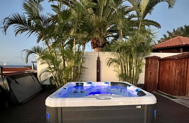 Luxury villa on the coast of Tacoronte, Tenerife