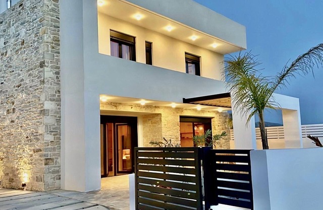 Luxury Villa with Amazing Sea View and Private Pool