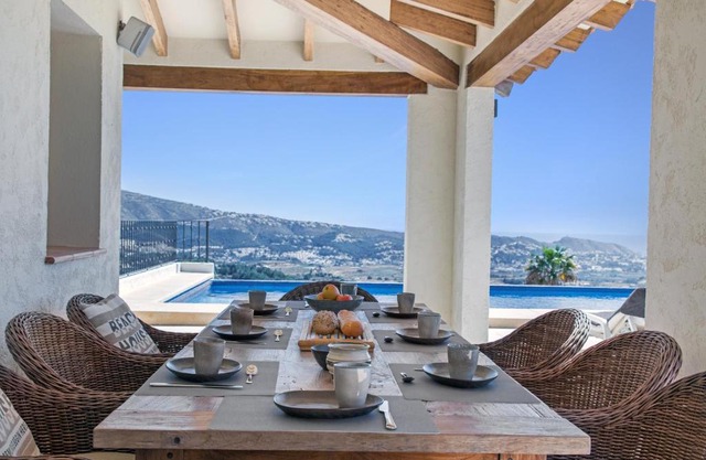 Luxury Villa with panoramic views over Moraira