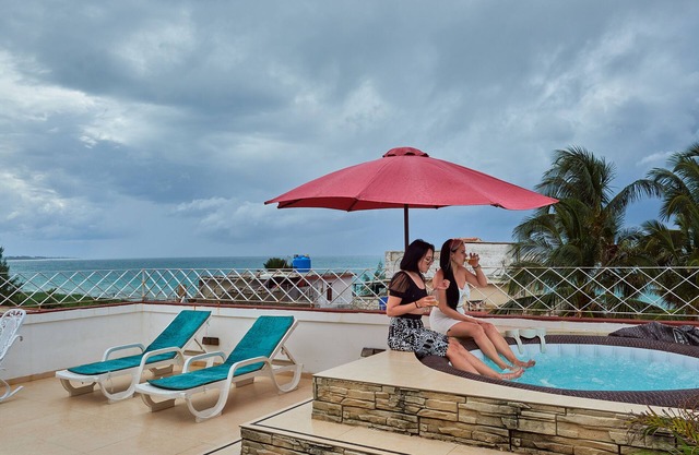 Luxury Villa with Pool-Jacuzzi Sea View