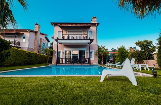 Luxury Villa with private pool