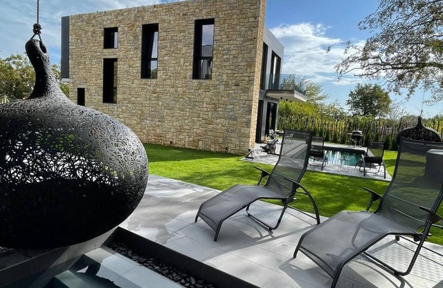 Luxury villa with swimming pool- Villa La Villas H1
