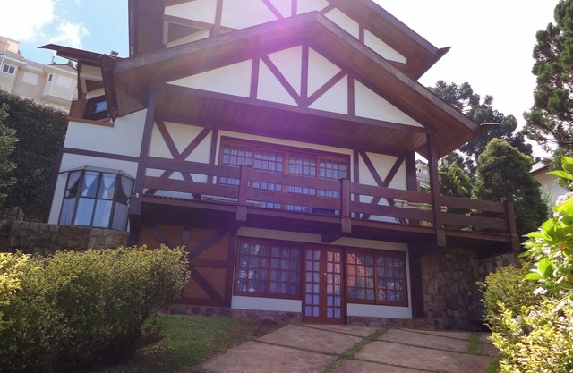 Luxury winter house 1.5 km from Capivari