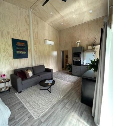 LyeInn - Newstead Country Retreat