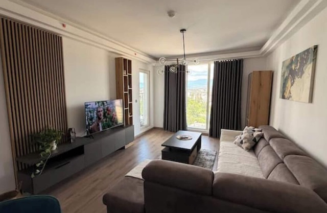 Lynx Apartment
