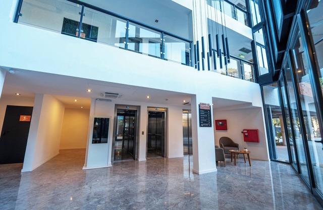 Mérit Parque Leloir by Amérian