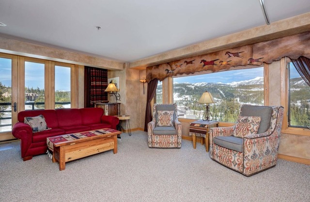 Madison Vista-Big Sky Shoshone Ski in/Out Condo