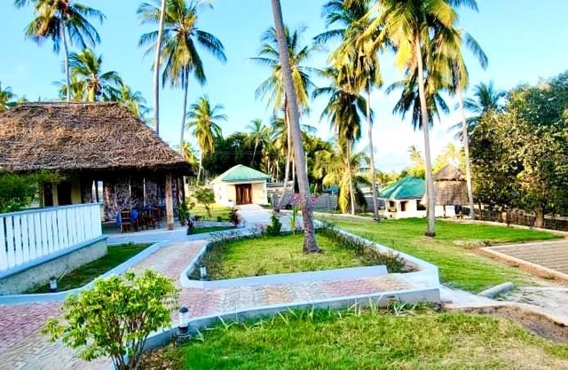 Mafia Neptune Villa Lodge