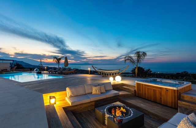 Mageia Exclusive Residence - High-end Newly Built Villa Near Rethymno Center