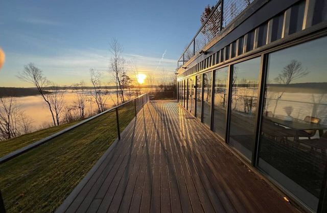 Magical views, luxury living container house