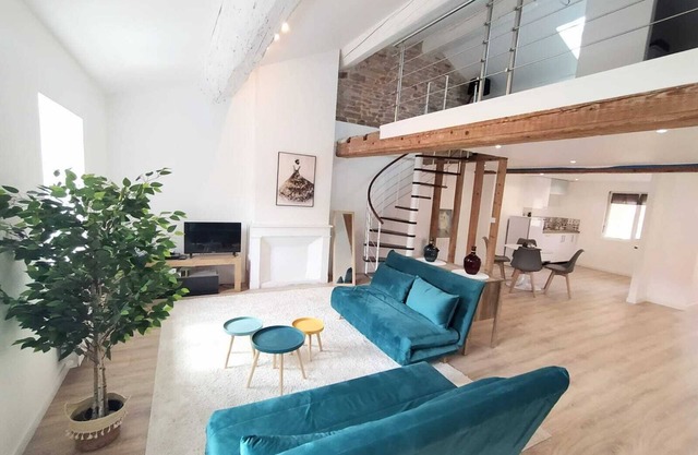 Magnificent Duplex on patio