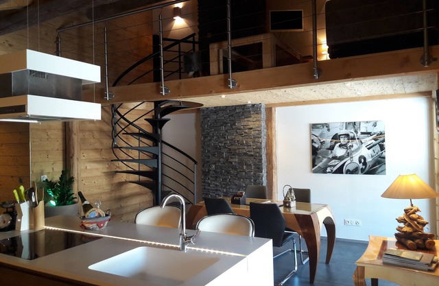 Magnificent T3 Duplex apartment in a chalet dating from 1813