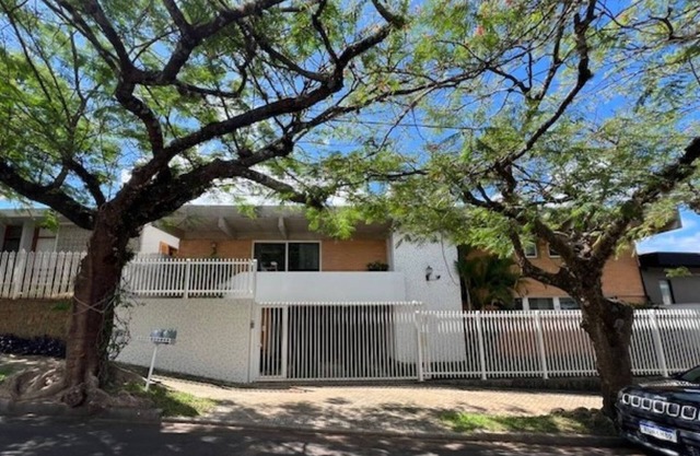 Magnificent house close to the center of Poços de Caldas