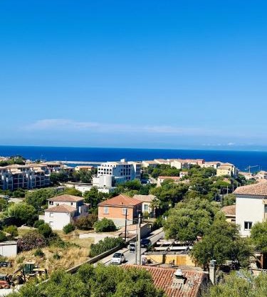 Magnifique 2 pièces vue mer