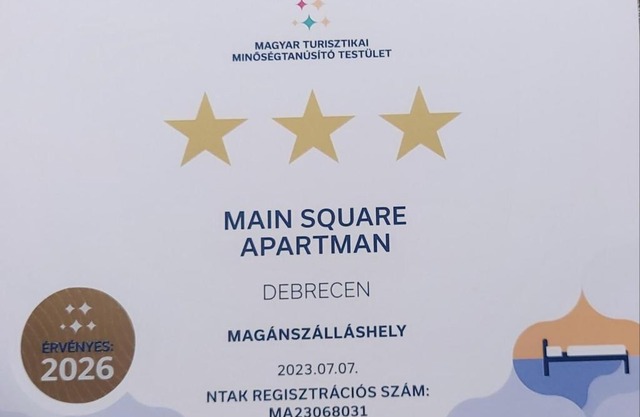 MAIN SQUARE APARTMAN