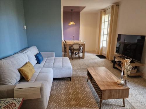 Maison 3 ch calme, jardin, Le nid des Chênes