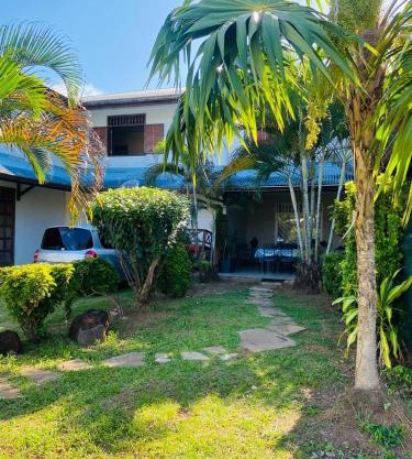 Maison 3 Chambres climatisées emplacement privilégié