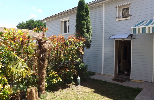 Maison a Louer Situé au Bord de la Dordogne