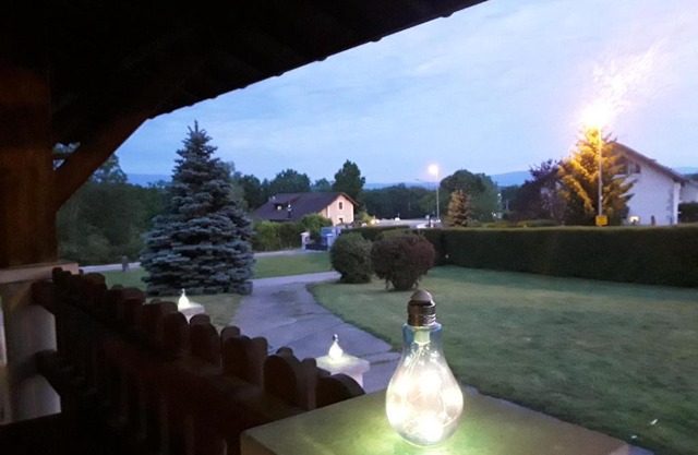 Maison a la frontière suisse avec jacuzzi ,billard