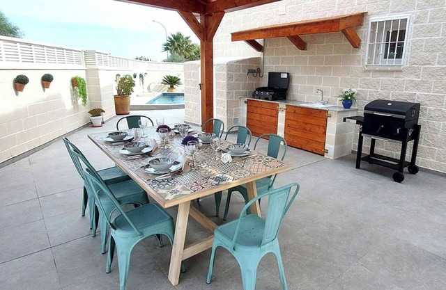 Maison carpe diem par Antony à 300 mètres de la plage 7/8 personnes