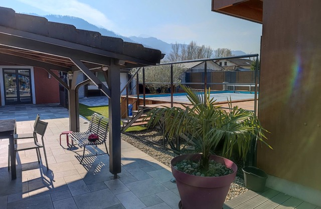 Maison Conviviale Avec Piscine