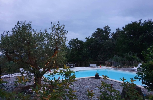 Maison de Vacances au Calme , à 5 Minutes de la Capitale de la Préhistoire !