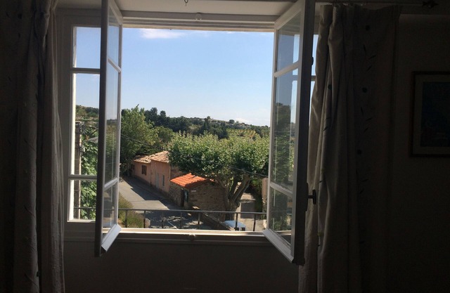 Maison du Village with views to Pyrenees