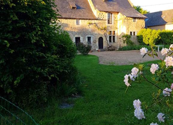 Maison spacieuse avec jardin à Morannes sur Sarthe