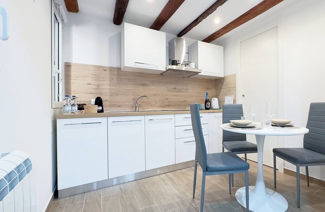 Maison Studio 1 by Ca-Sa Check