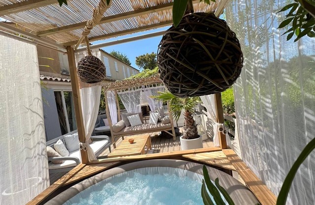 Maison Super Vue Jacuzzi 10mn St Tropez Wifi Parking Clim