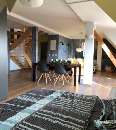 Maisonette Wohnung mit Blick über die Stadt