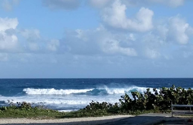 Maisonnette + garden panoramic sea view ideal location