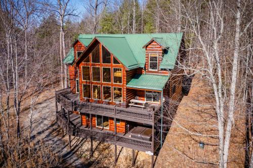Majestic Manor - Peaceful Modern Cabin Retreat Near Watauga Lake