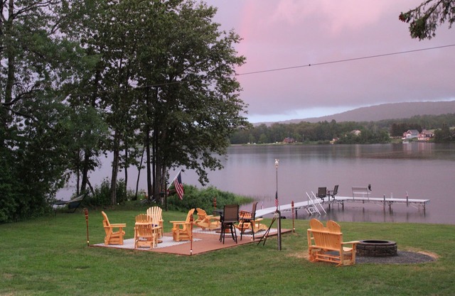 Majestic recreational Lodging w/Snowmobile and Side x Side rentals on Long Lake