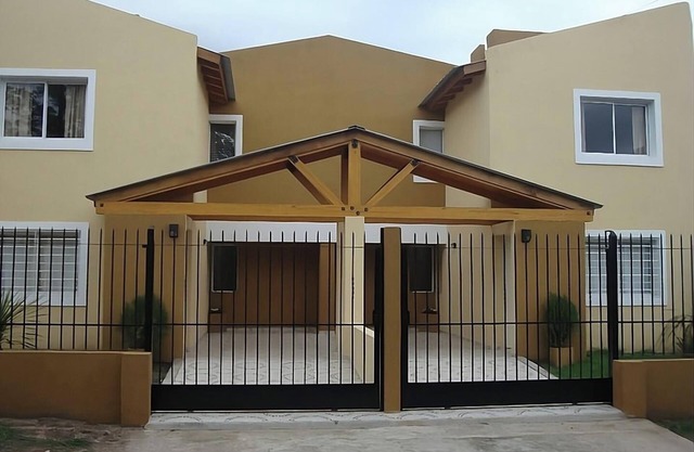 "Maktub II Cabins: The Charm of Home Away from Home"