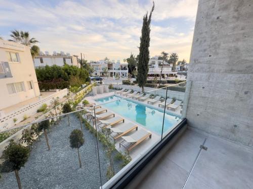 Malberry Park 104 - Modern 2 Bedroom Apartment with Pool, Gym, Jaccuzi