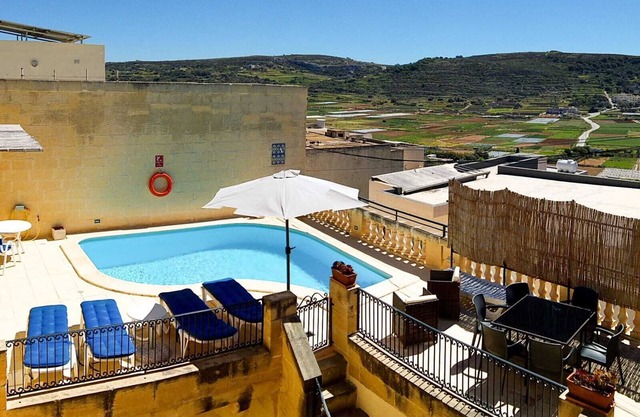 MALTESE VILLA WITH PRIVATE POOL FAMILY FRIENDLY