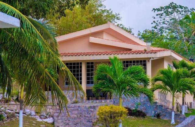 Manik House