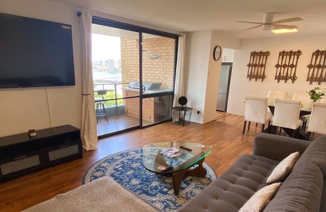 Manly Cove Court