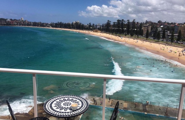 Manly Waterfront Beach Stay