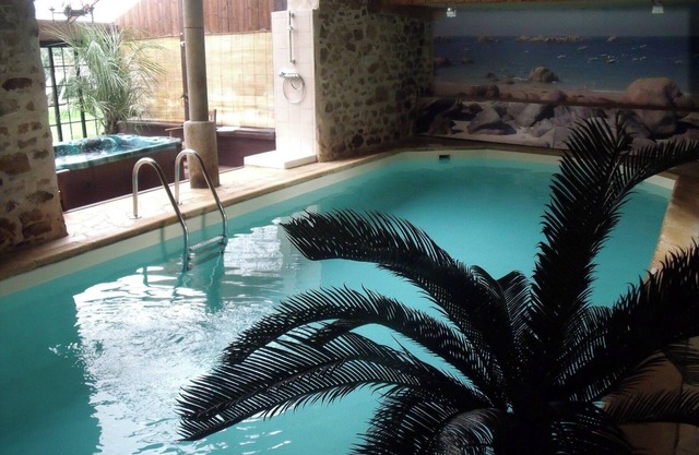 Manoir de Kerhayet - Gîte "Ti Bras" - Indoor pool & spa
