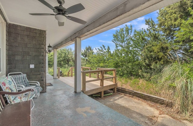 Manor And Mutts #1 4 Bedroom Cottage by RedAwning