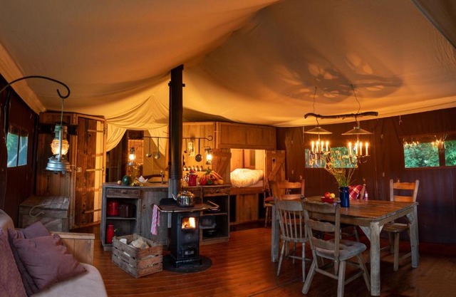 Manor Farm Canvas Hideaway