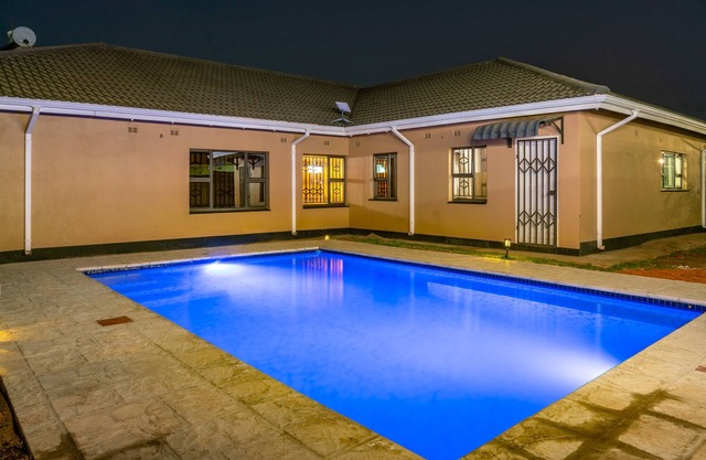 Manresa Estate has a Cousy 2 bedroom Apartment