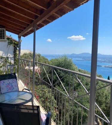 Mantorina Sea View 2 bedrooms apartment