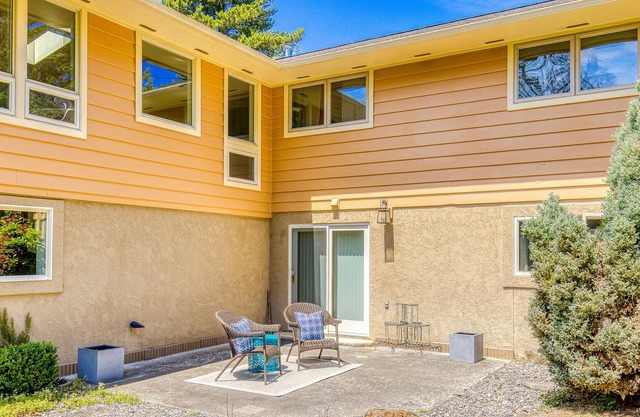 Maple Home | House in Stevenson