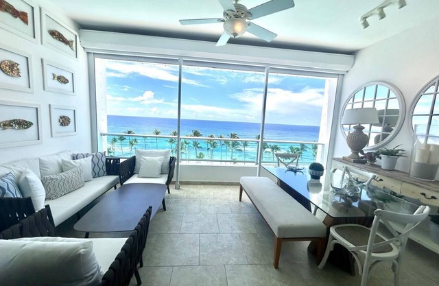 Marbella, Hermoso Apartamento Frente al mar
