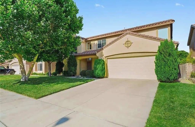 @ Marbella Lane – Lit & Laid Back Eastvale Home