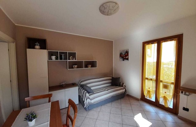 Marco Apartment - Holiday Apartment Luino